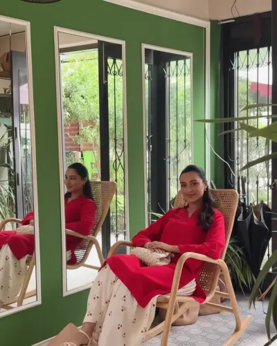 Cherry Bloom Farshi Elegance 🍒 secondary