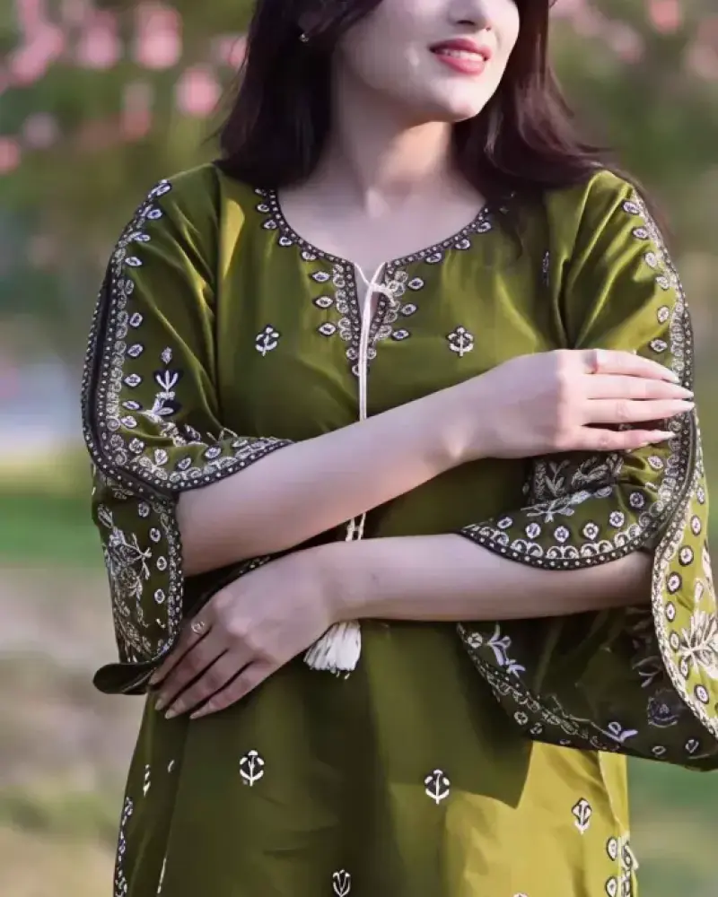 Mehendi Emerald Glow | Premium Muslin Cotton Kurti Set
